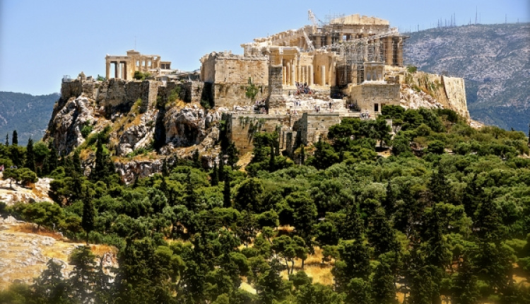 Longer Hours & Pricier Tickets At Greek Museums & Archaeological Sites