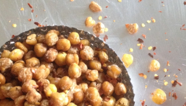Toasted Chickpeas (Stragalia/Στραγάλια)