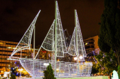 Sailing Into The Season: A Greek Twist To Christmas Decorations
