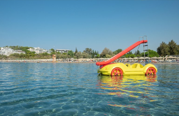 Akti Vouliagmeni Beach