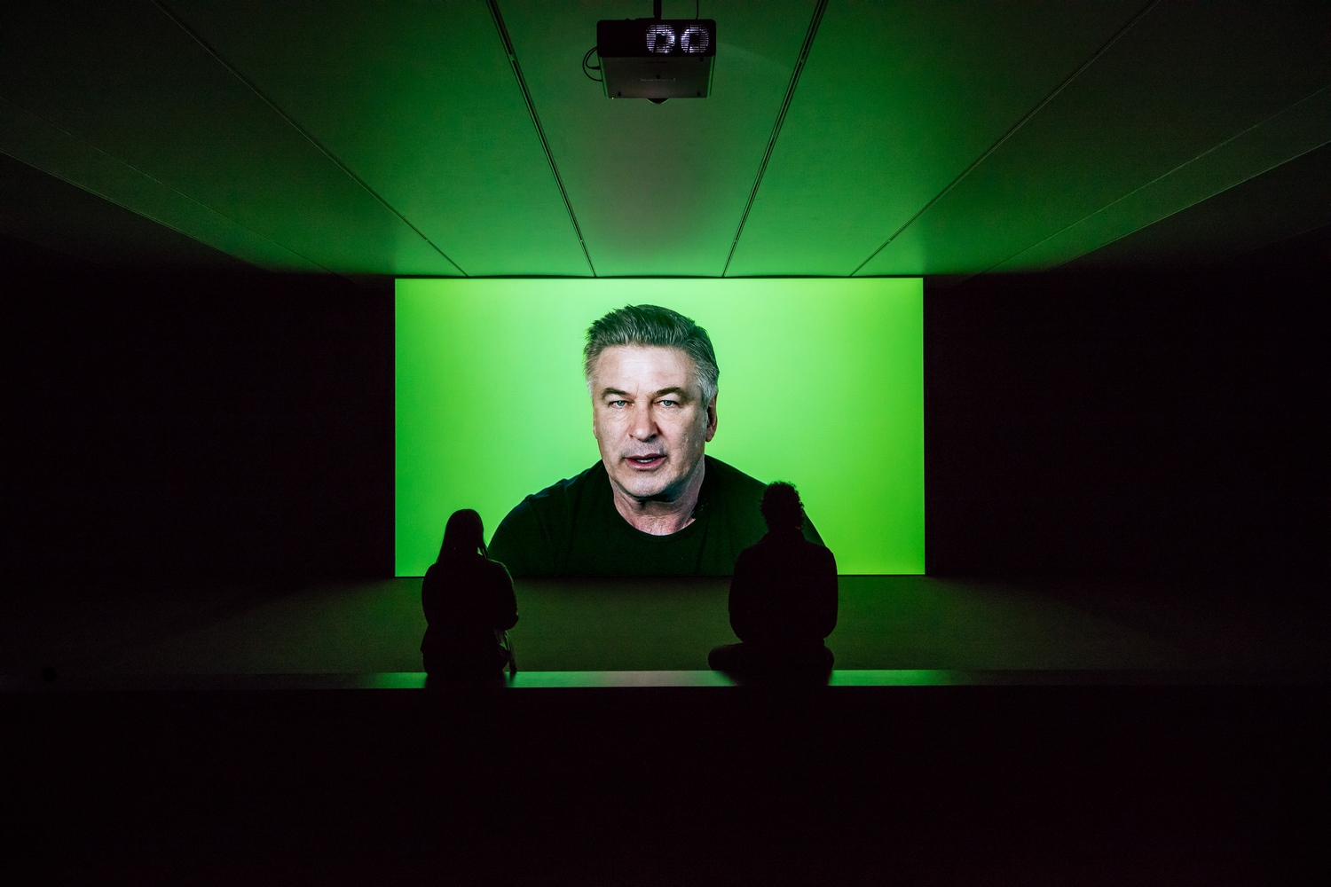 Alec_Baldwin_photo_Die_Arge_Lola_Kunstumuseum_Stuttgart-1.jpg