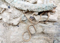 Prehistoric Funerary Items Found On Mainland