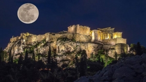 August&#039;s Full Moon Events 2017