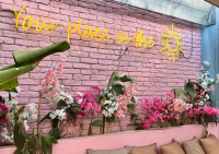5 Charming Yards For Food, Drinks, & Relaxation In Athens