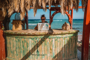 Greece Launches Digital Nomads Visas To UK Citizens