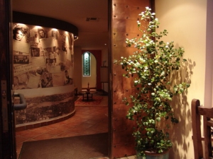 Welcome to Pandeli Restaurant in Kifissia