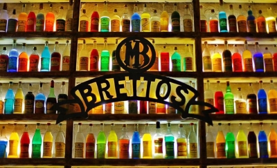 Europe's Second Oldest Bar Is In Athens - XpatAthens.com