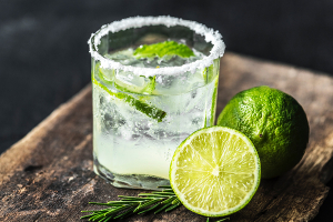 Top 10 Cocktail Bars In Athens