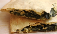 Five Best Greek Foods You Should Be Eating Now