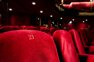 Autumn On Stage: 3 Captivating Theatre Productions In Athens