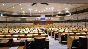 European Parliament Votes To End Visa-Free Travel For Americans