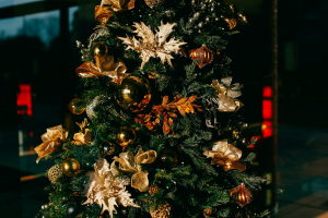 10 Ideas To Experience Athens During The Holidays
