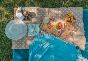 Top Places Near Athens For A Fantastic Clean Monday Picnic