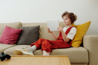 Great Netflix Shows To Watch With Your Kids