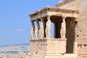 Acropolis To Close Early As Heatwave Continues In Athens