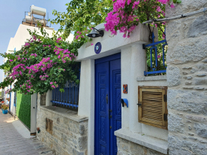 Home &amp; School Search In Greece