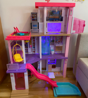 Original Barbie Dream House