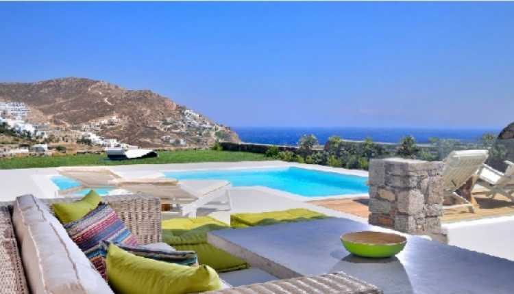Foreigners Double Their Investments In Greek Properties