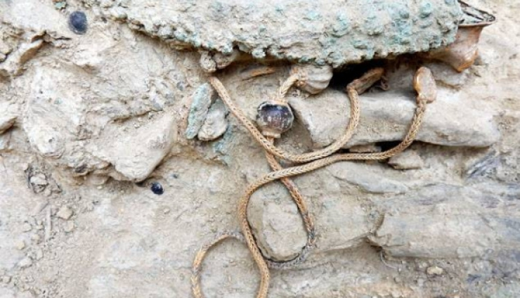 Prehistoric Funerary Items Found On Mainland