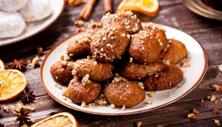 Where To Find The Tastiest Melomakarona In Athens