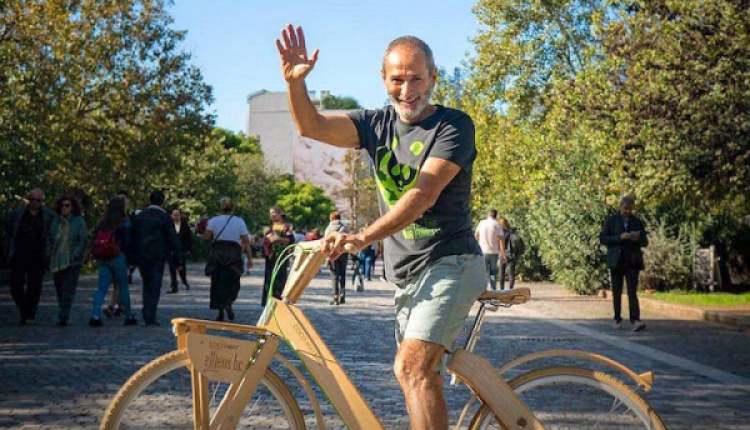 Greek Entrepreneur Cycles Around The World Against Climate Change