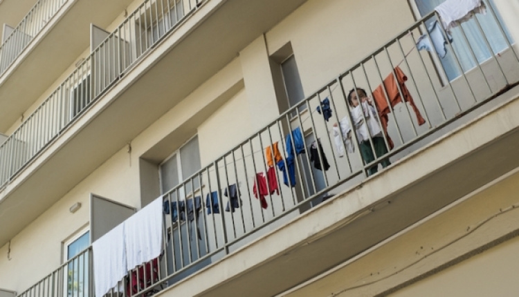 Refugees Turn Abandoned Hotel In Athens Into Peaceful Home