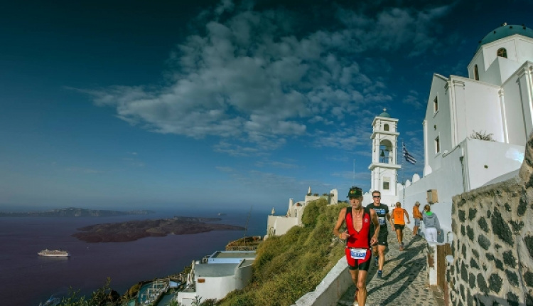 “Santorini Experience” With Great Names In Open Water Swimming!