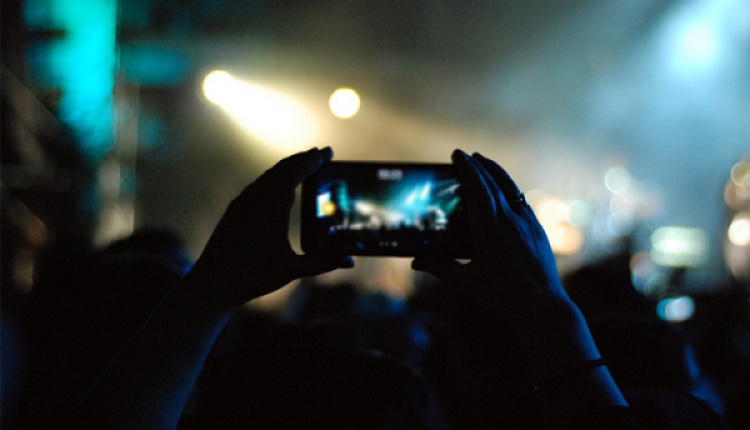 Drive-In Concert: Social-Distancing In Style