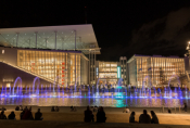 Daily Thematic Fountain Shows At The SNFCC