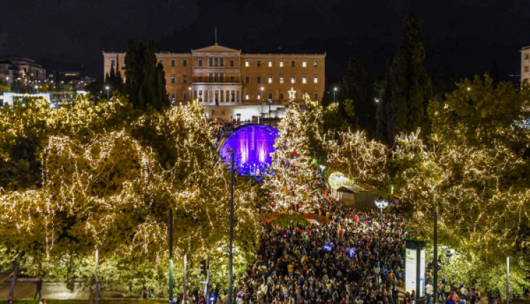 Christmas Tree Lights Up at Syntagma Square