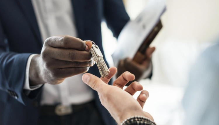 Understanding Greek Rental Laws & Property Ownership