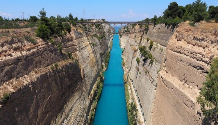Amazing Facts About The Corinth Canal
