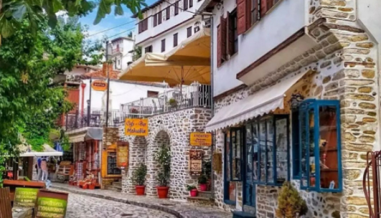 Greece’s Fairytale Villages