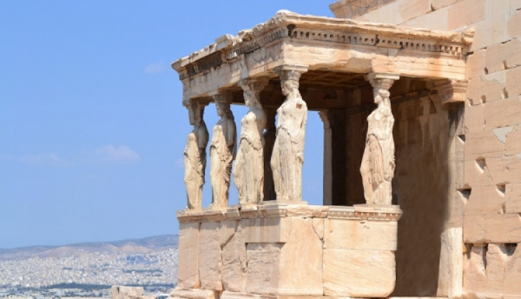 Acropolis To Close Early As Heatwave Continues In Athens