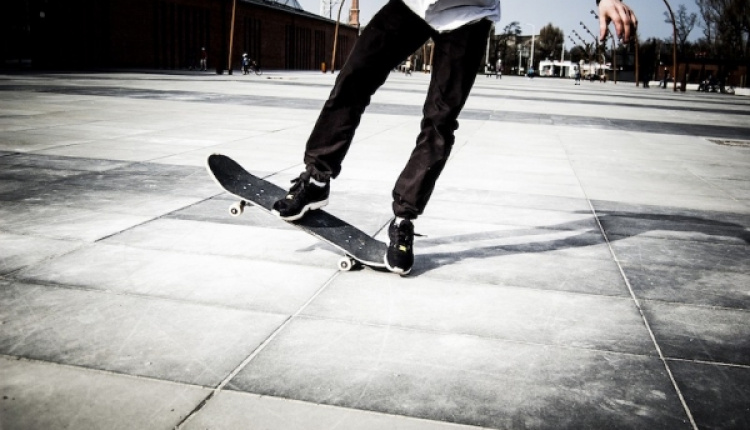 How Skateboarding Is Helping Young Refugees In Athens