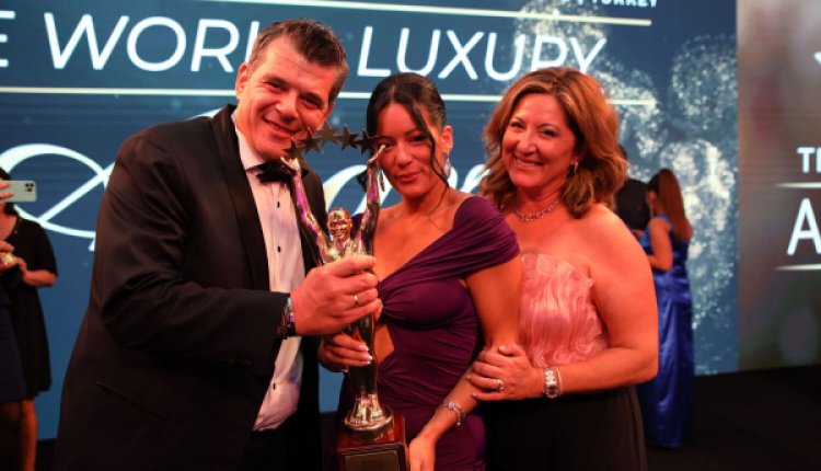 Athina Luxury Suites At The Top Of The World Travel Awards & World Luxury Hotel Awards