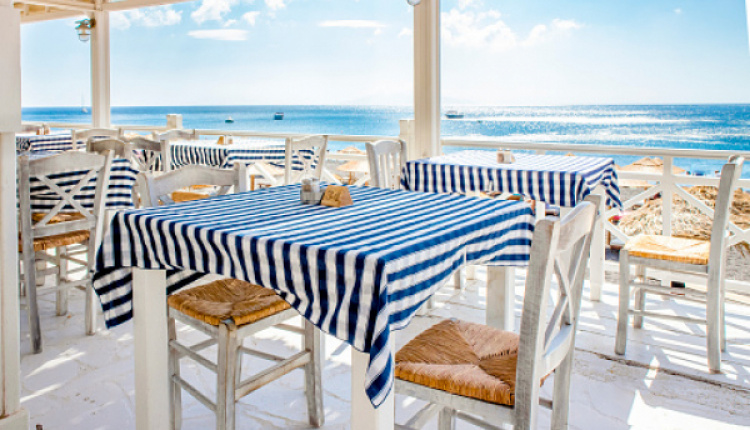 4 Great Fish Taverns Next To The Sea