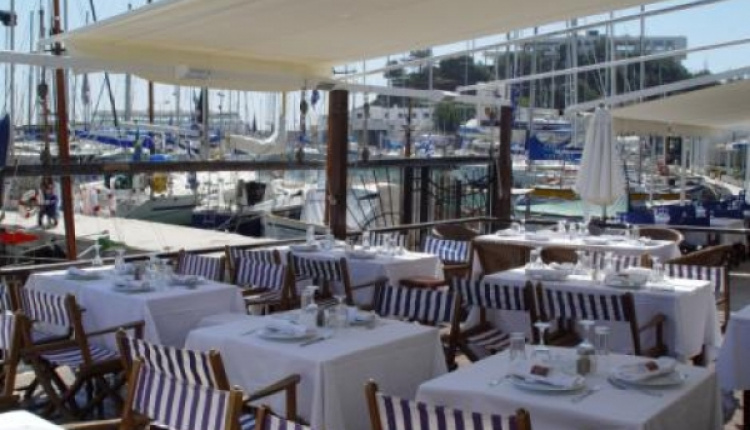 Jimmy & The Fish Restaurant In Piraeus