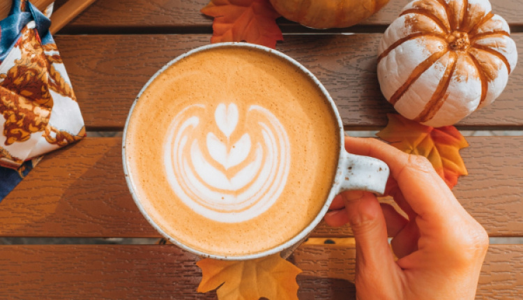 Greek-Inspired Pumpkin Spice Latte